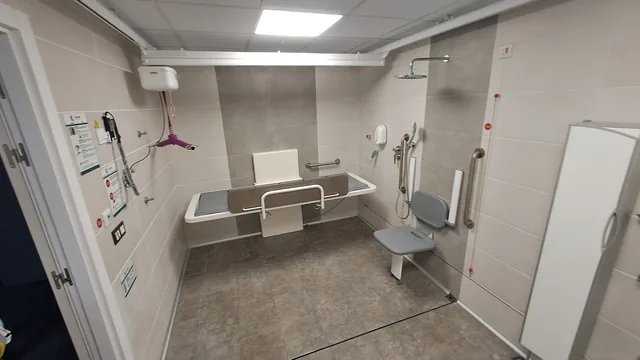 Podnośnik sufitowy Carima — gotowa instalacja